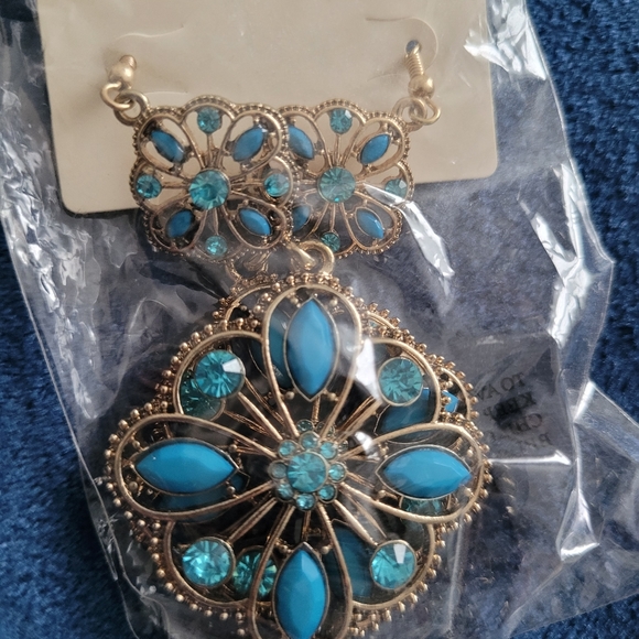 Boho Style Forever21 Earrings - Picture 4 of 4